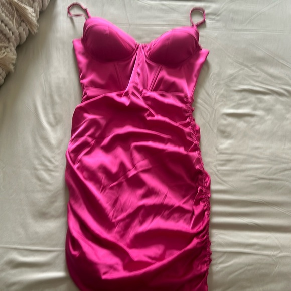 Hot pink Oh Polly satin dress - Picture 2 of 5